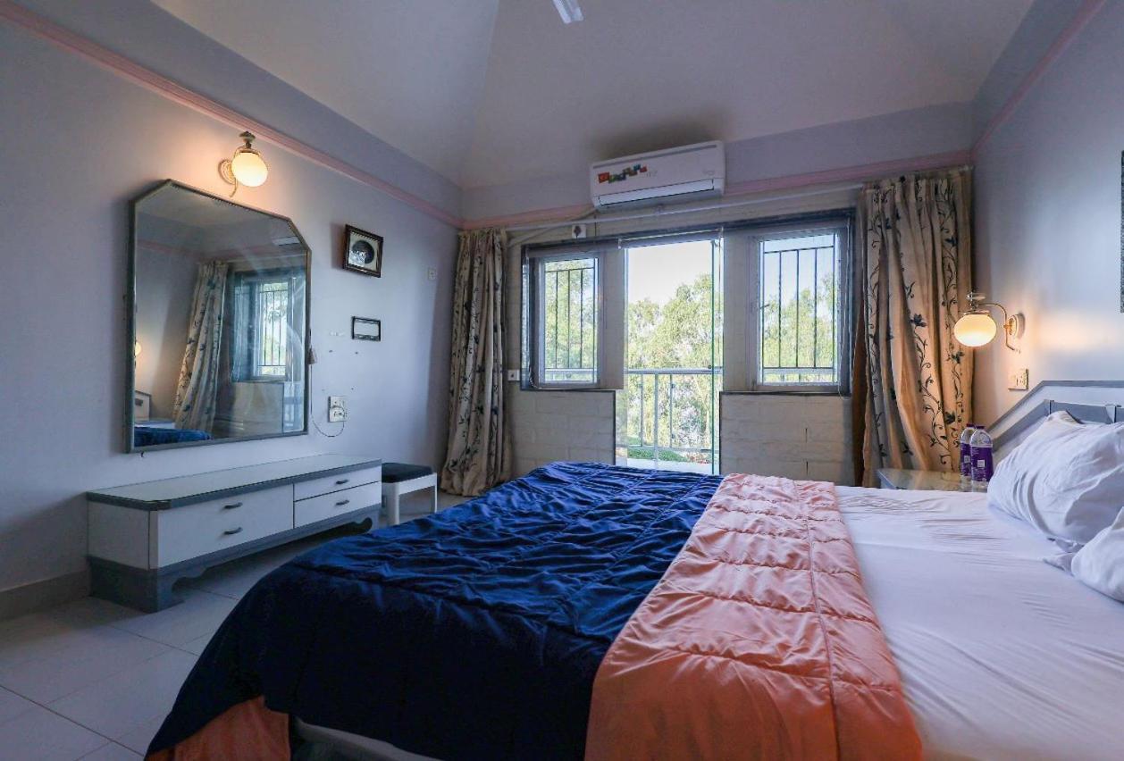 Valleycrest Villa With Swimming Pool Mahābaleshwar Buitenkant foto